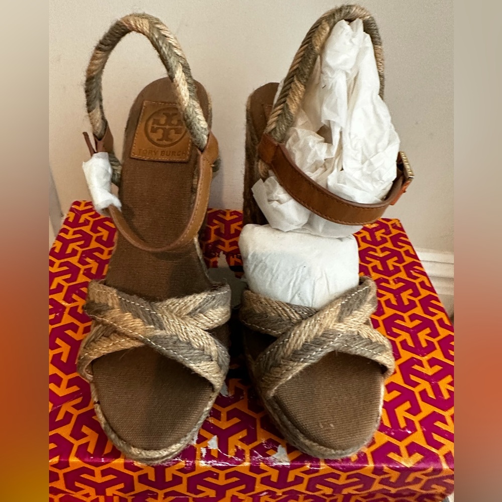 Tory Burch new espadrille size 7